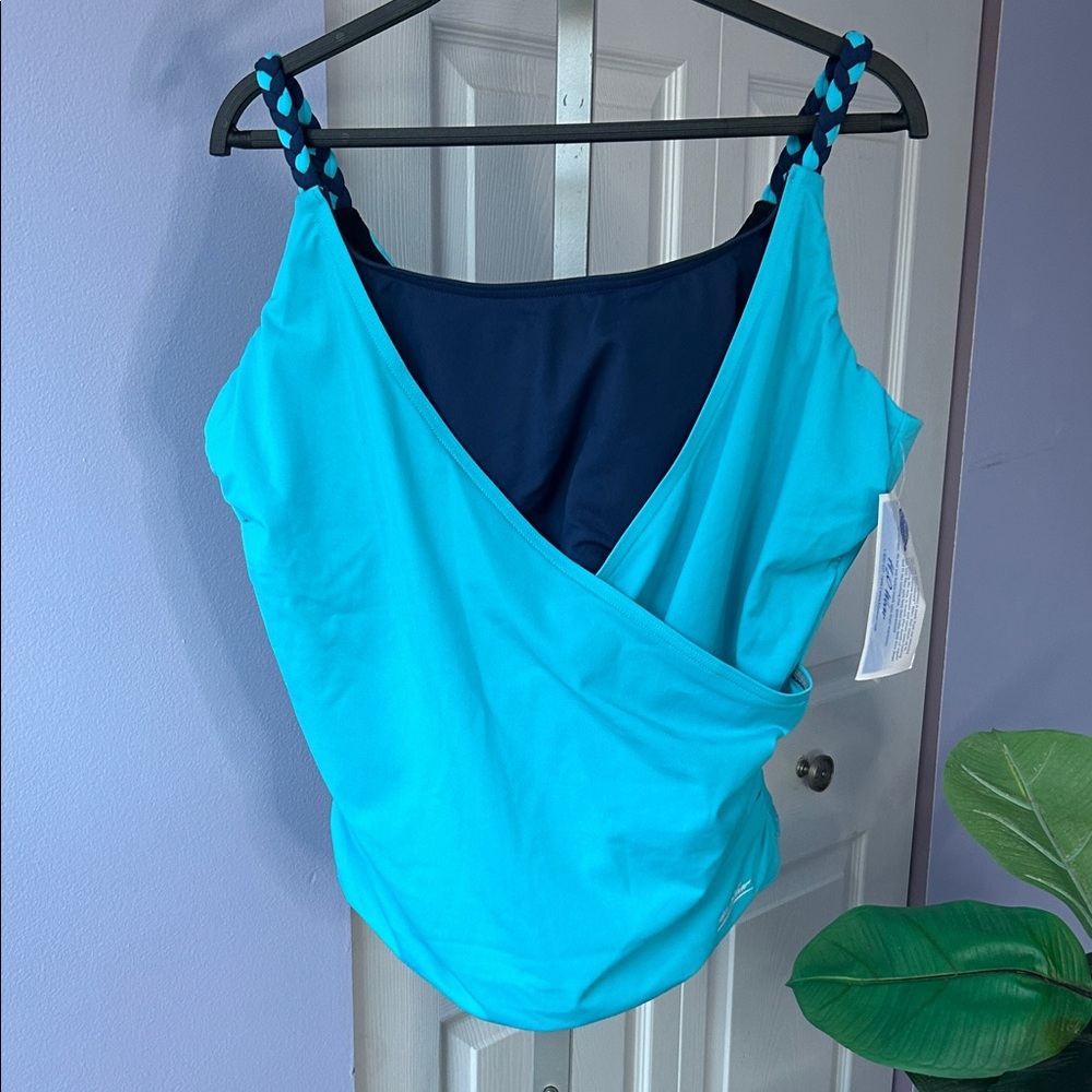 NWT H2O Tankini Top Navy + Light Blue Braided Strap Soft Bra Support Top Large
